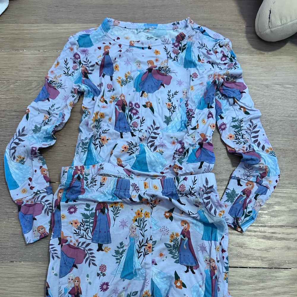 Posh peanut frozen pajamas